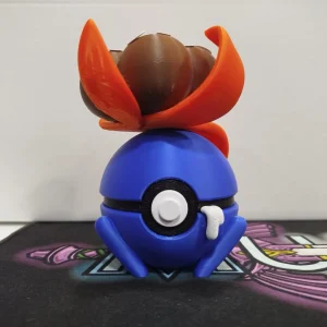 044 GLOOM POKEBALL